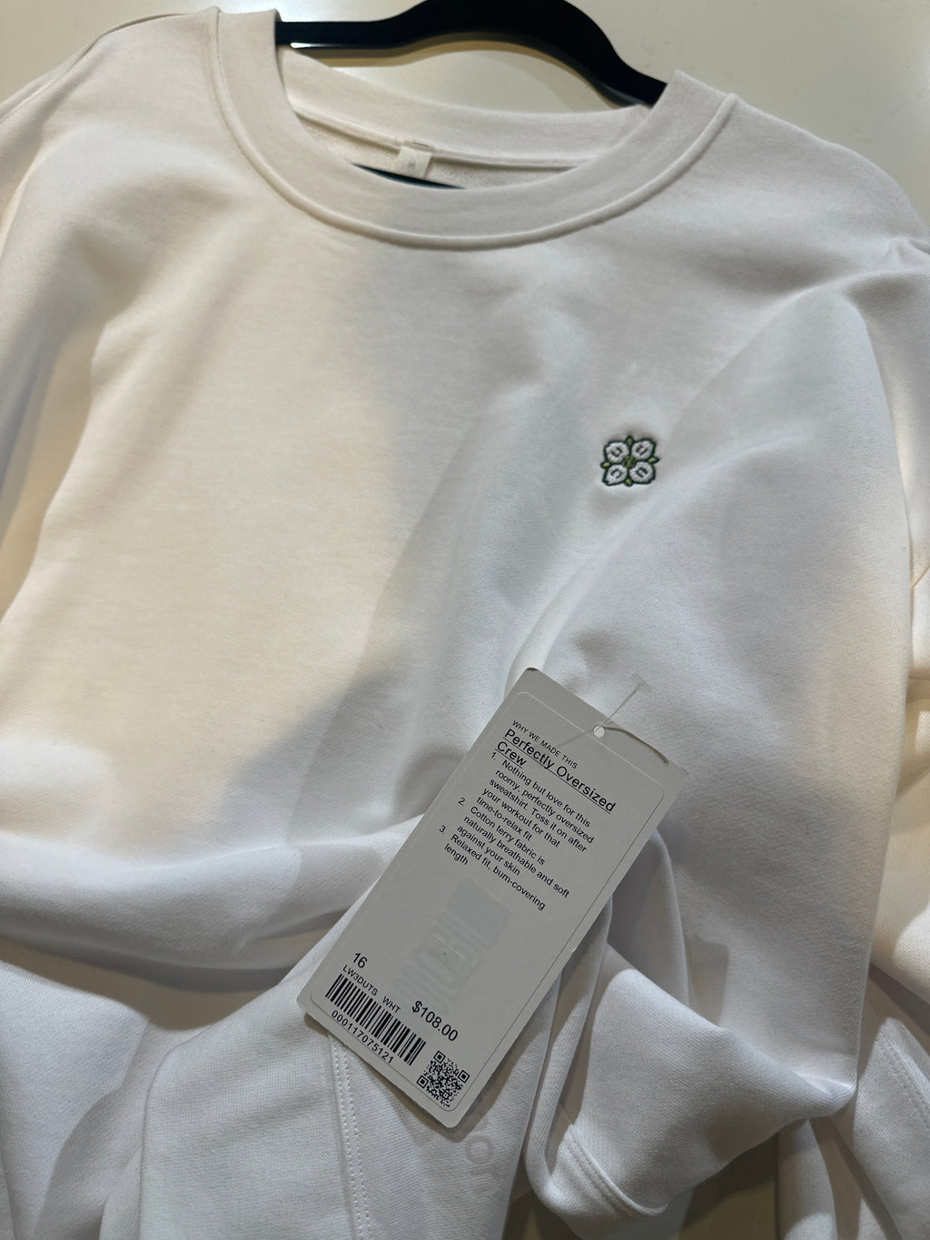 Lululemon - Perfectly Oversized Crew Sweatshirt in White (16)