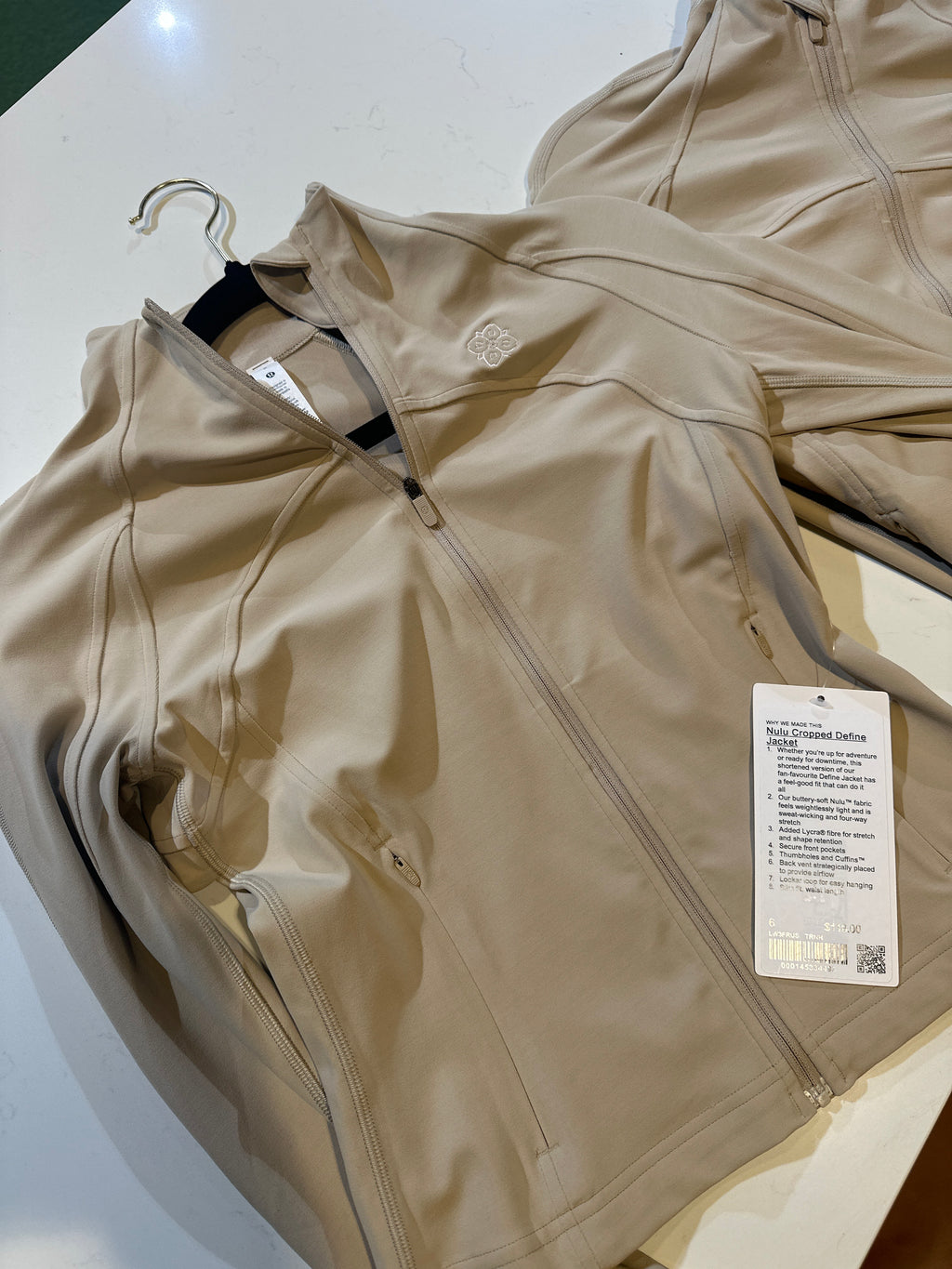 Lululemon Nulu Cropped Define Jacket