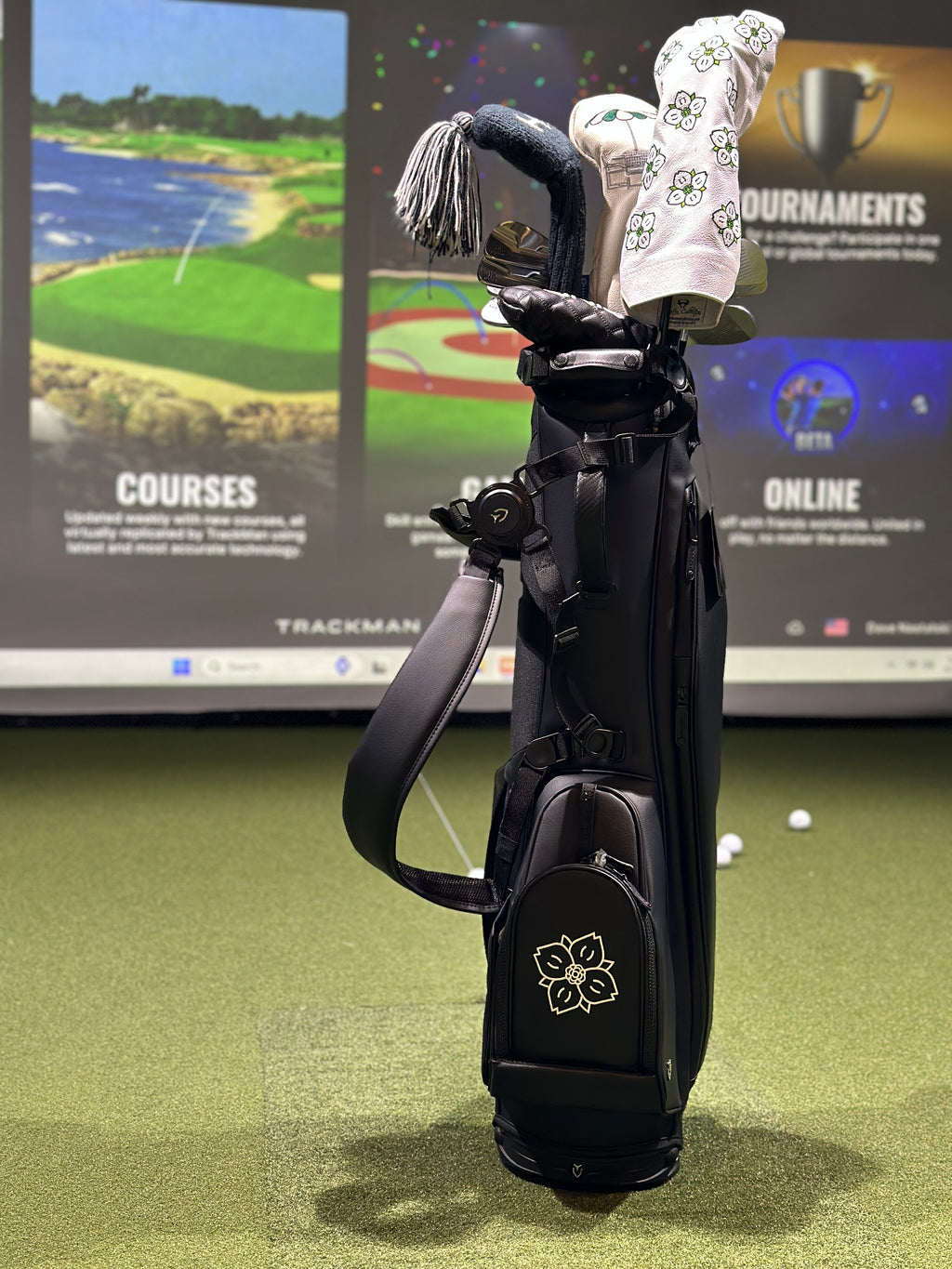Vessel Golf x Dogwood Sunday III Bag